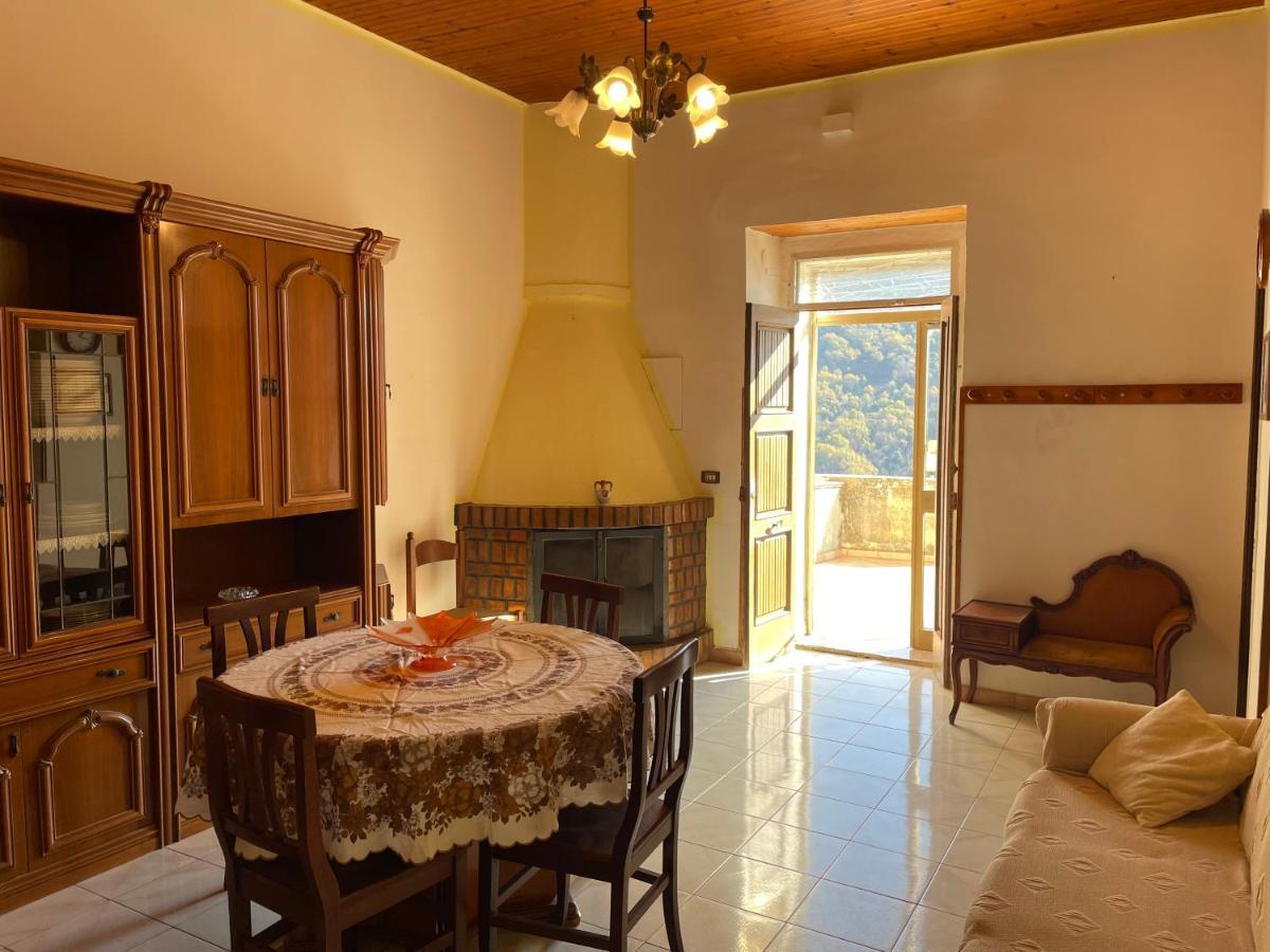 A Casa Di Ida Apartment Фускалдо Екстериор снимка